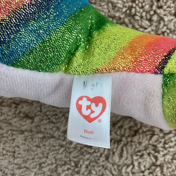 3/$15 🛍️ Ty Beanie Boos Nori the Narwhal rainbow sparkle girls boys stuffed toy - Picture 4 of 8